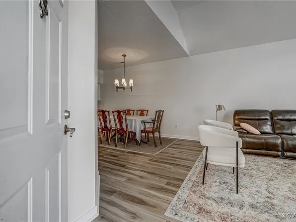 7343 Norwood Pond Pl, Midlothian, VA 23112