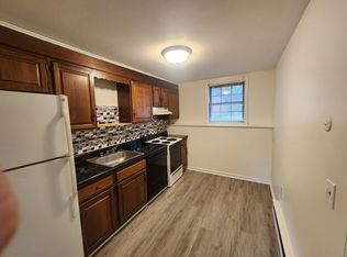 27 Page Rd #2, Litchfield, NH 03052