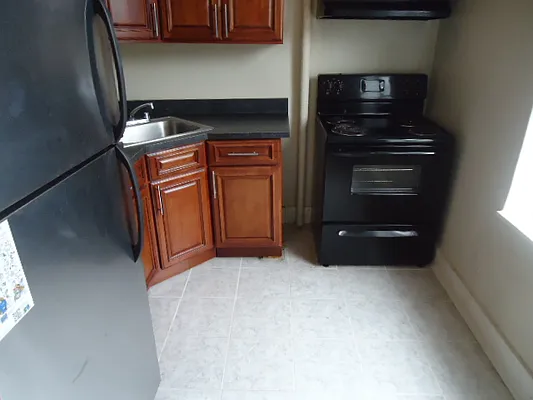 Rented by Hakeem Shahid, LREB | media 18