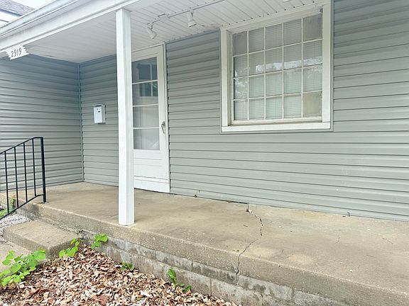 3rd image of 2919 W Lincoln Street
