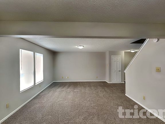 3rd image of 8312 Centenary Dr