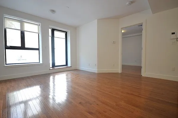 Rented by Bold New York | media 2