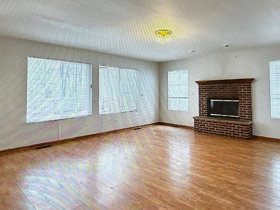 5th image of 4447 W Lawn Ave