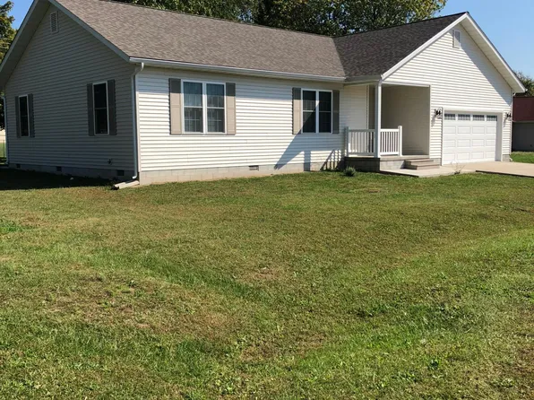 1104 Airway Dr, Mount Vernon, IL 62864