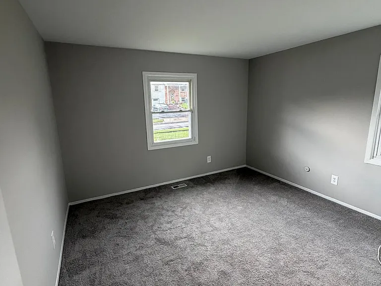 111 Edge Ln — Photo 25