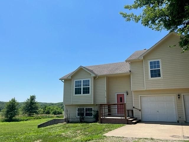 1st image of 24646 Conley Ave
