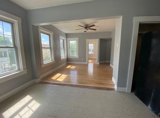 157 Vernon St #2, Worcester, MA 01610