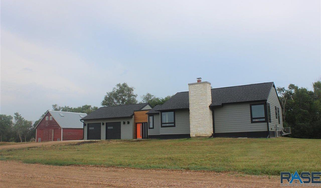 26521 447th Ave, Canistota, SD 57012 | Zillow