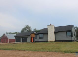 26521 447th Ave, Canistota, SD 57012