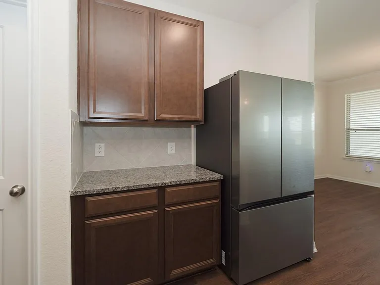 8007 Lehman Rd — Photo 28