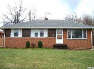 5436 Huron Rd, Lyndhurst, OH 44124