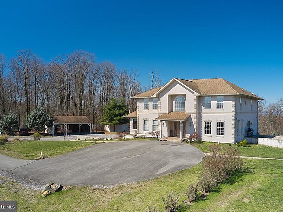 2nd image of 7670 Talbot Run Rd