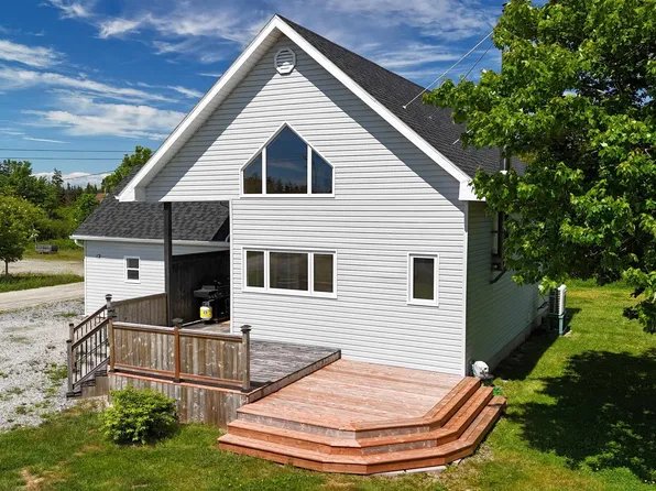 12 Clam Point Rd, Barrington, NS B0W 1N0