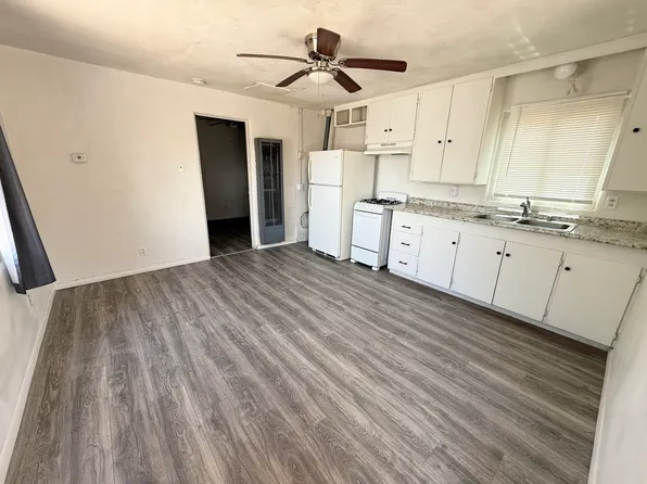 (undisclosed Address), Albuquerque, NM 87108