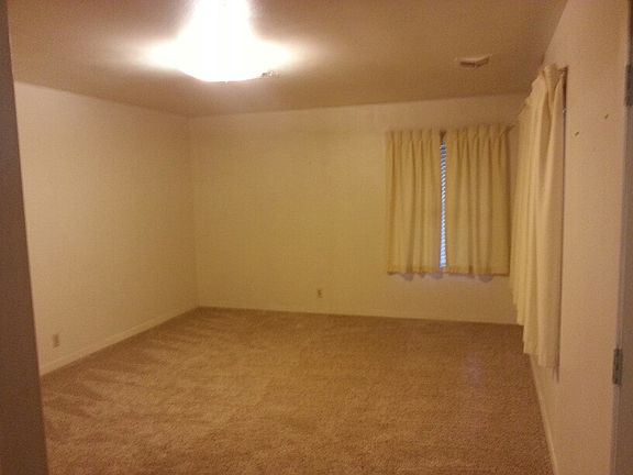 2nd image of 710 Holland Ave