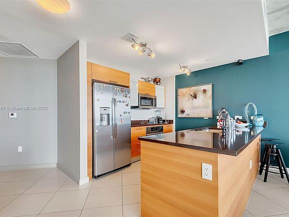 3rd image of 3301 NE 1st Ave APT H1409