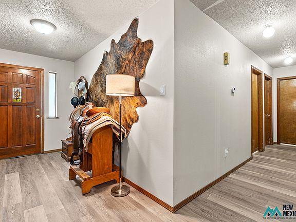 5th image of 3805 Don January Ave