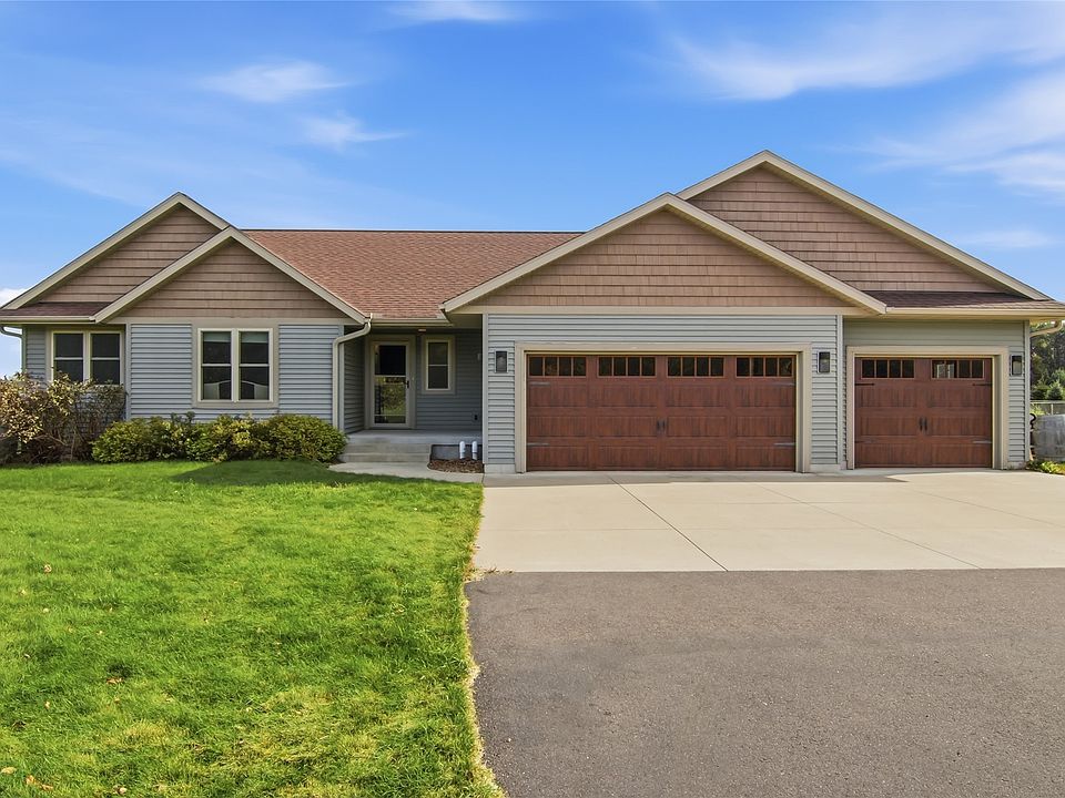 1st image of S8699 Steinhauer Drive
