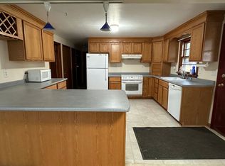 37 Hillhurst Ave, New Britain, CT 06053