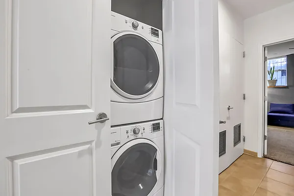 Sold by Dwell Residential Inc | media 19