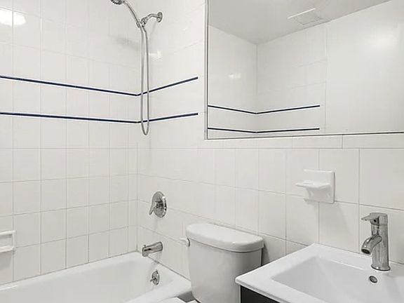 4th image of 75 W 85th St APT A