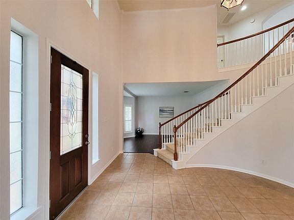 5th image of 17715 Laguna Trail Dr