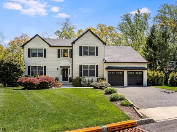55 Highwood Rd, West Orange Twp., NJ 07052