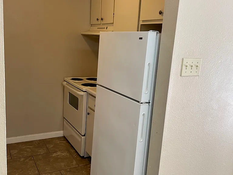 872 Arlington Ave #3 — Photo 9
