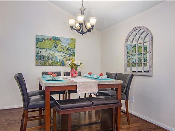 5th image of 2807 Cherry Orchard Ct