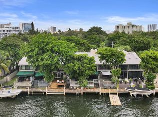 1000 NW North River Dr #6, Miami, FL 33136