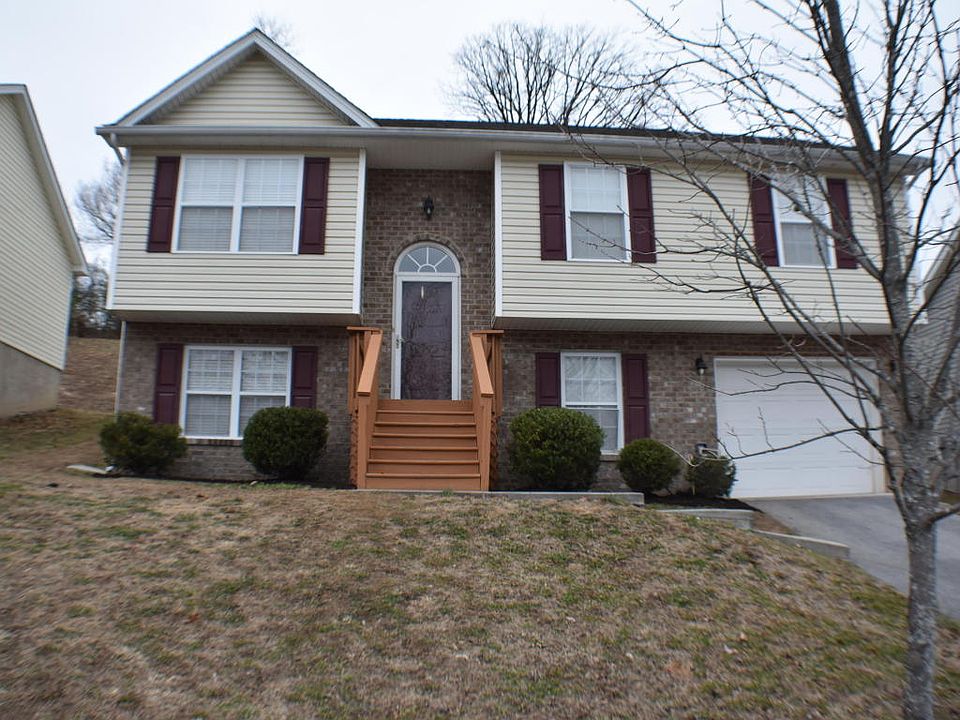 1st image of 4613 Autumn Ln NW