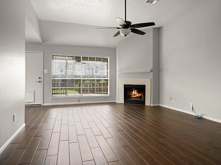 11307 Travelers Way Cir — Photo 6