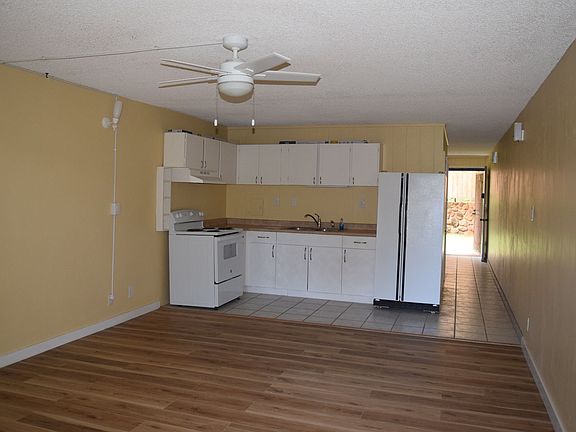 5th image of 3750 Lower Honoapiilani Rd APT 107