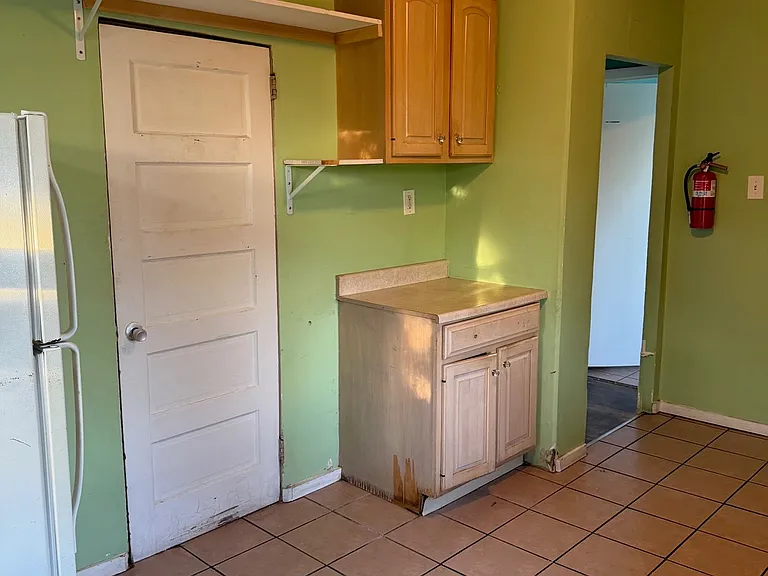 15 E Adams Ave #2 — Photo 3