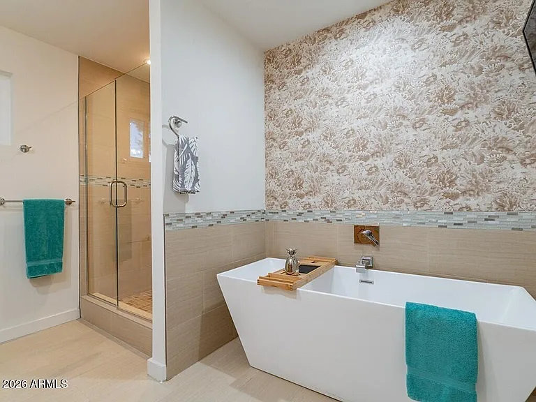 3302 E Turquoise Ave — Photo 30