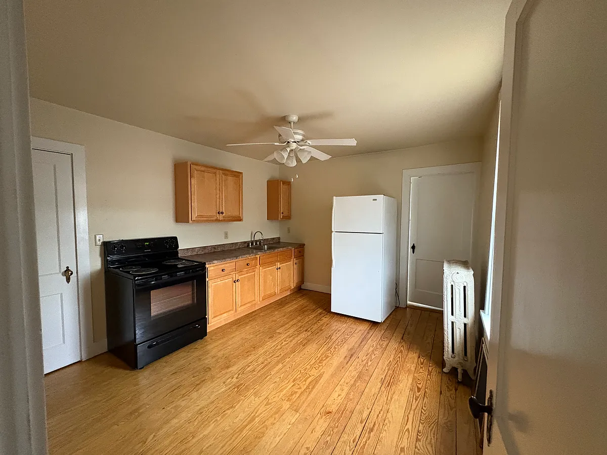 Building Photo - 424 Chestnut St #1