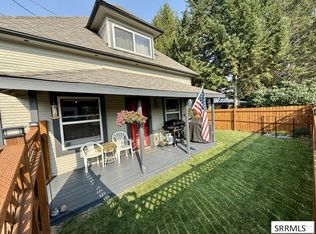 604 Hope Ave, Salmon, ID 83467