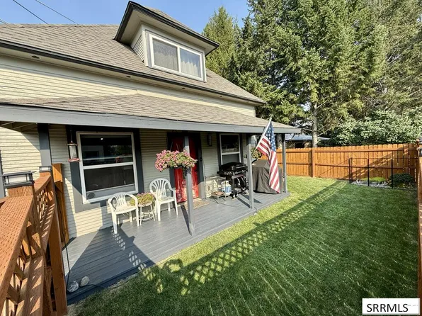 604 Hope Ave, Salmon, ID 83467