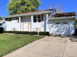 1501 Gates Dr, Rantoul, IL 61866