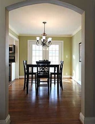4th image of 1812 Hartman Ave
