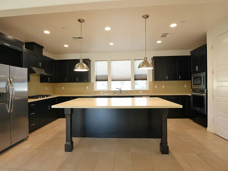 5018 Edenvale Ave — Photo 2