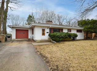 1417 Longview St, Madison, WI 53704