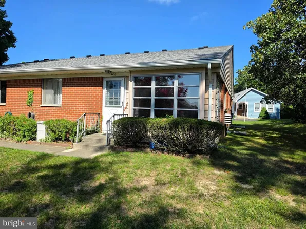 27 Salem Dr #C, Manchester Township, NJ 08759