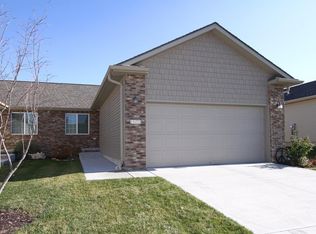 5260 N 10th St, Lincoln, NE 68521