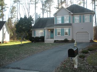 5616 Saddle Hill Dr, Midlothian, VA 23112