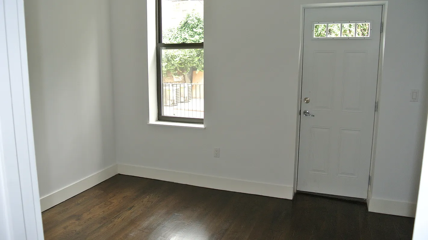 floor plan 8