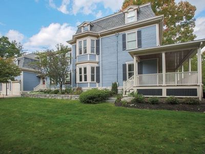 131 Sumner St, Newton, MA, 02459
