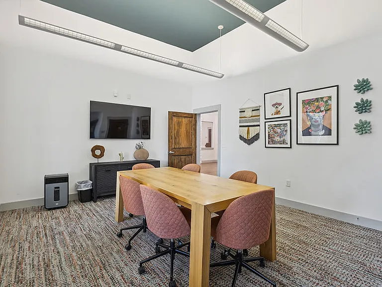 Bonito Parque Apartments — Photo 19
