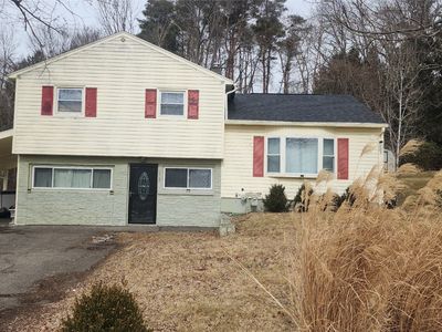 218 Ridgefield Rd, Endicott, NY, 13760