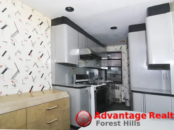 102-18 64th Avenue image 19 of 33